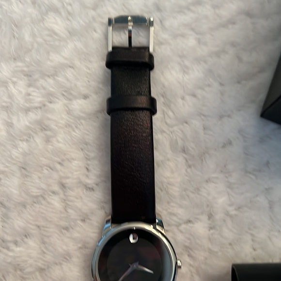 MOVADO Women's Museum Classic Watch – Black Dial, Leather Band, NEW Never Used - Picture 9 of 12